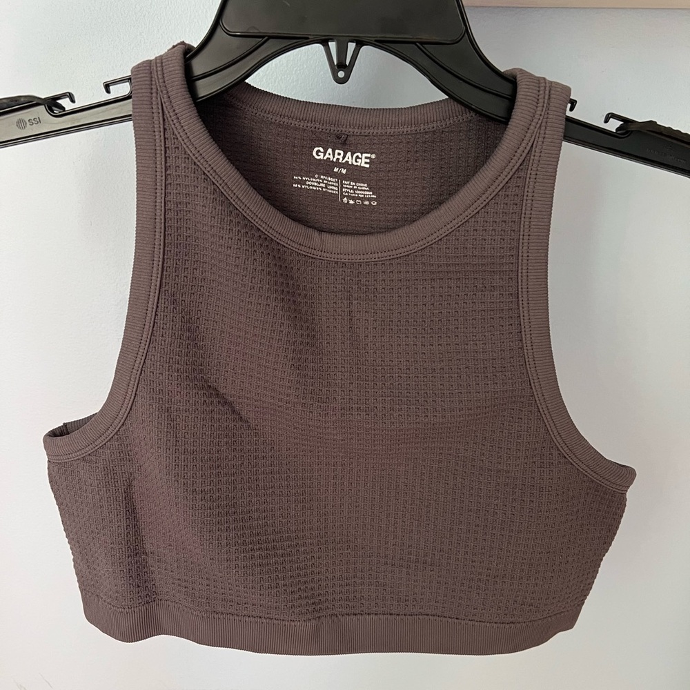 Garage cropped tank top in dark purple :)